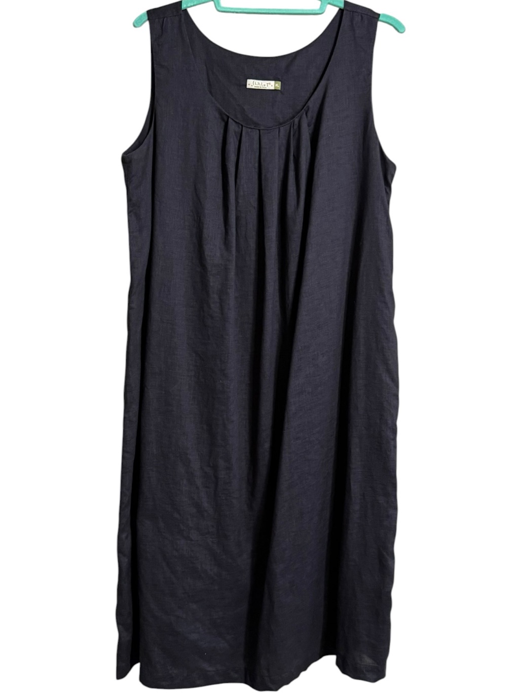 Chalet Black Linen Sleeveless Scoop Neck Midi Dress